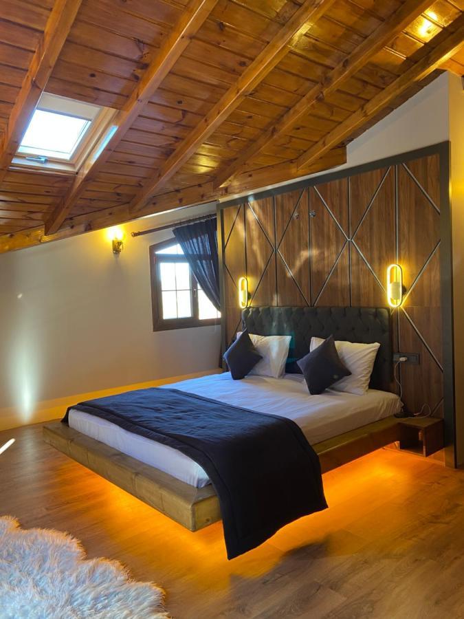 River Didi Hotel *